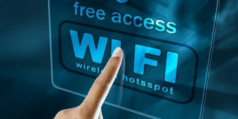 hoi-vien-chuan-bi-ket-noi-mang-tot-khi-gui-tien